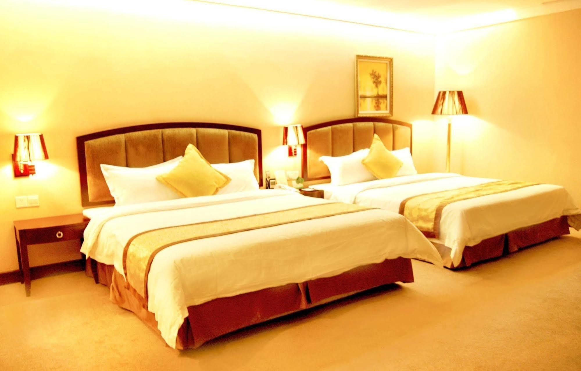 Zefeng Hotel Шэньчжэнь Экстерьер фото